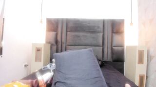 leslyy_ - Video [Chaturbate] oral-porn moaning spy-cam Twerking