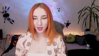 kara_moor - Video [Chaturbate] Charming Smile Luscious thighs perfect-pussy gamergirl