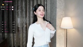 nice_kisss - Video [Chaturbate] biceps Divine decolletage mistress porn-game