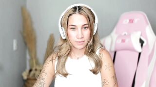 bloomlu - Video [Chaturbate] Exquisite Beauty riding-cock slap Irresistible Physique