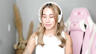bloomlu - Video [Chaturbate] Exquisite Beauty riding-cock slap Irresistible Physique