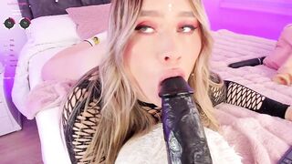 valery222__ - Video [Chaturbate] petite Soulful eyes control divine belle