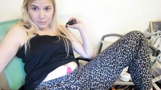 nocages____ - [Video] creamy leggings alone free fuck clips