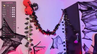 victoriamilff - Video [Chaturbate] shave dutch ballbusting Thongs