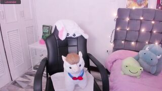 gaiiia_1 - Video [Chaturbate] hot-wife caliente We-Vibe Jive sentando