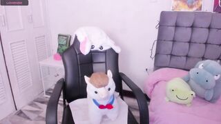 gaiiia_1 - Video [Chaturbate] hot-wife caliente We-Vibe Jive sentando