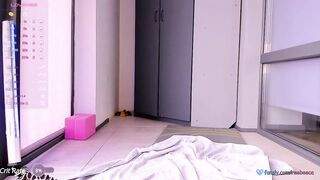 reebeeca - Video [Chaturbate] amiga -youngmen piercing wifematerial
