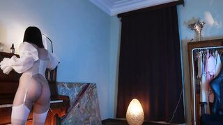 nisuri - [Video] heels latex spy cam footjob