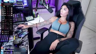 evelyne92 - Video [Chaturbate] bigass oldvsyoung fat moneytalks