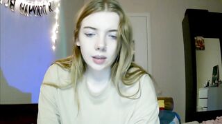 lilllylovyou - [Video] curvy stocking squirt fit