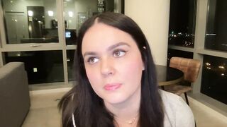 gia_is_horny - [Video] big lips dildo fucking big ass European