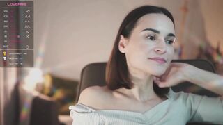 your_liberty - [Video] hot slut kissing girlnextdoor shaved