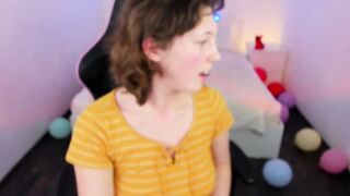 cherry_lea_ - [Video] feet amateur cutie wet