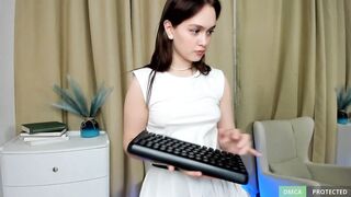 evi_wow - [Video] cei gorgeous pornstar alone