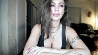 alicelighthouse - [Video] goddess ticket show cutie braces