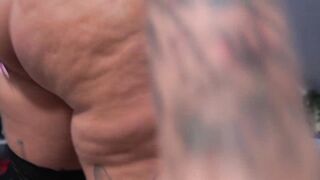 hotmilfbitch - Video [Chaturbate] Seductive gaze Captivating curves bdsm redhead