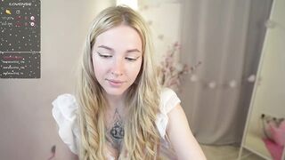 my_stella - [Video] young slim private show toes