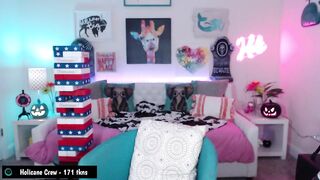 holihurricane - [Video] girlnextdoor bush cameltroe hot chick