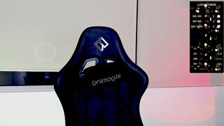 candyred88 - [Video] cam show playing step daughter stocking