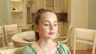 isabellaheidi - [Video] girl spy cam big tits iteractivetoy