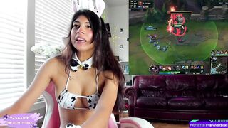 violetttflowers - [Video] kinky first time iteractivetoy ticket show