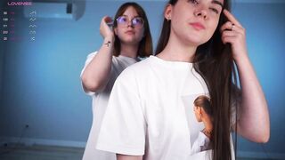 niki_viki - [Video] movie office curvy sex toy