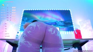 oxlemon - [Video] mature kissing puffy nipples new