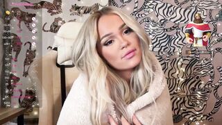 ari_02 - [Video] doggy real orgasm bi handjob