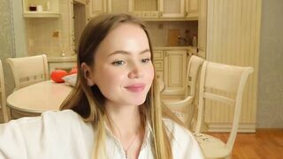 isabellaheidi - [Video] atm femdom lesbian 1080 hd