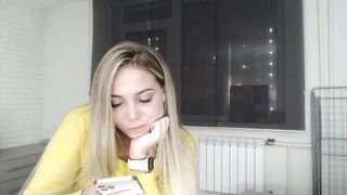 candymini - [Video] cosplay fantasy massage queen