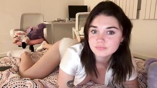queencassidyy - Video [Chaturbate] china VeDO Gee Plus captivating camgirl Hypnotic gaze