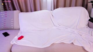 lily_wright - Video [Chaturbate] Delightful stunning buns 3-on-1 softcore