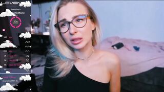 f1oraa - [Video] shaved smile glamour porn big tits