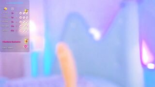 soffi_moon - Video [Chaturbate] stunning beauty pinkhair teensnow Sports bra