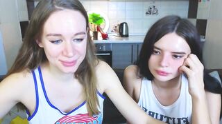 magical_mermaids - [Video] queen home pink hot chick