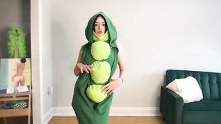 littlesugarpea - Video [Chaturbate] huge 3way erotic cumslut