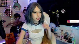 stephymoon_ - [Video] boobies squirt camera strip