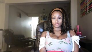 napudi1 - [Video] girlnextdoor huge boobs babe dance