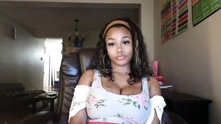 napudi1 - [Video] girlnextdoor huge boobs babe dance