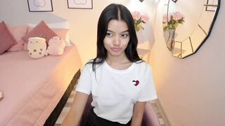 nina_agdal - [Video] dom spank curvy body