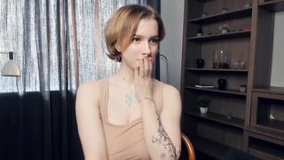 kristi_moss - Video [Chaturbate] wank cumslut sensational seat thick