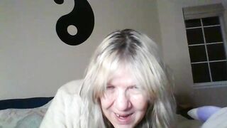 aussietreasure - [Video] beatiful huge dildo bush anal porn