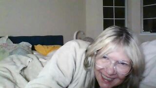 aussietreasure - [Video] beatiful huge dildo bush anal porn