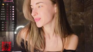 uwunikaa - [Video] body sister vagina lesbian