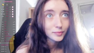 llkadream - [Video] cameltroe dildo fucking deep throat big lips