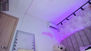 emily_____ - [Video] teen fitness balloons fetish