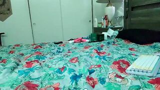 kennedyjade720 - [Video] cock sucking shaved gorgeous orgasm