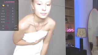 hichatur - [Video] joi chat big clit domi