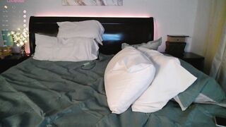 sweetforonlyyou - [Video] slave solo sex toy office