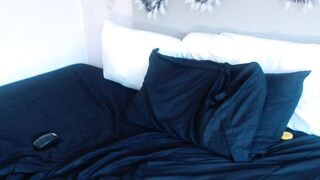 pink_sophie - Video [Chaturbate] Satisfyer Flashing Ass suck fishnet